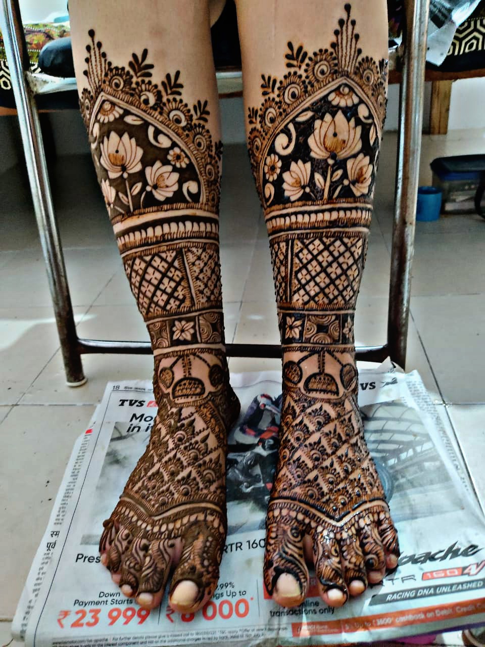 10+ Bookmark Worthy Bridal Henna Designs For Feet! | Weddingplz