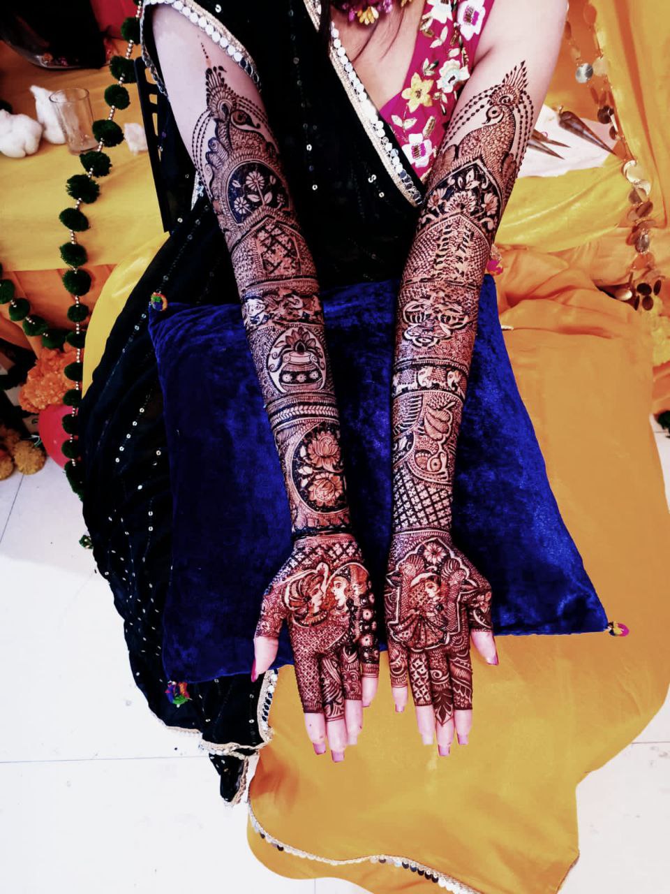 Shubham mehandi design