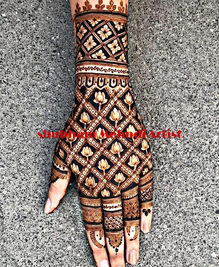 Shubham mehandi design