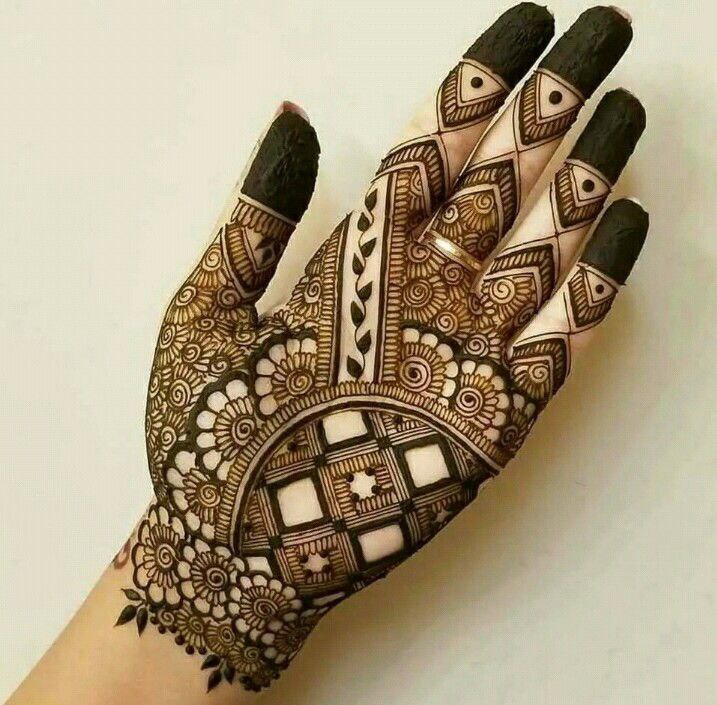 Shubham mehandi design